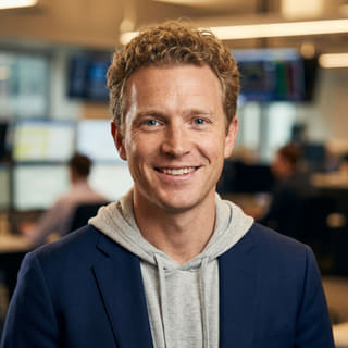 Ryan Brooks, analyste principal en trading chez Mistral Rendia, dans une image de profil